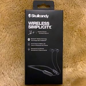 Skullcandy Bluetooth headphones